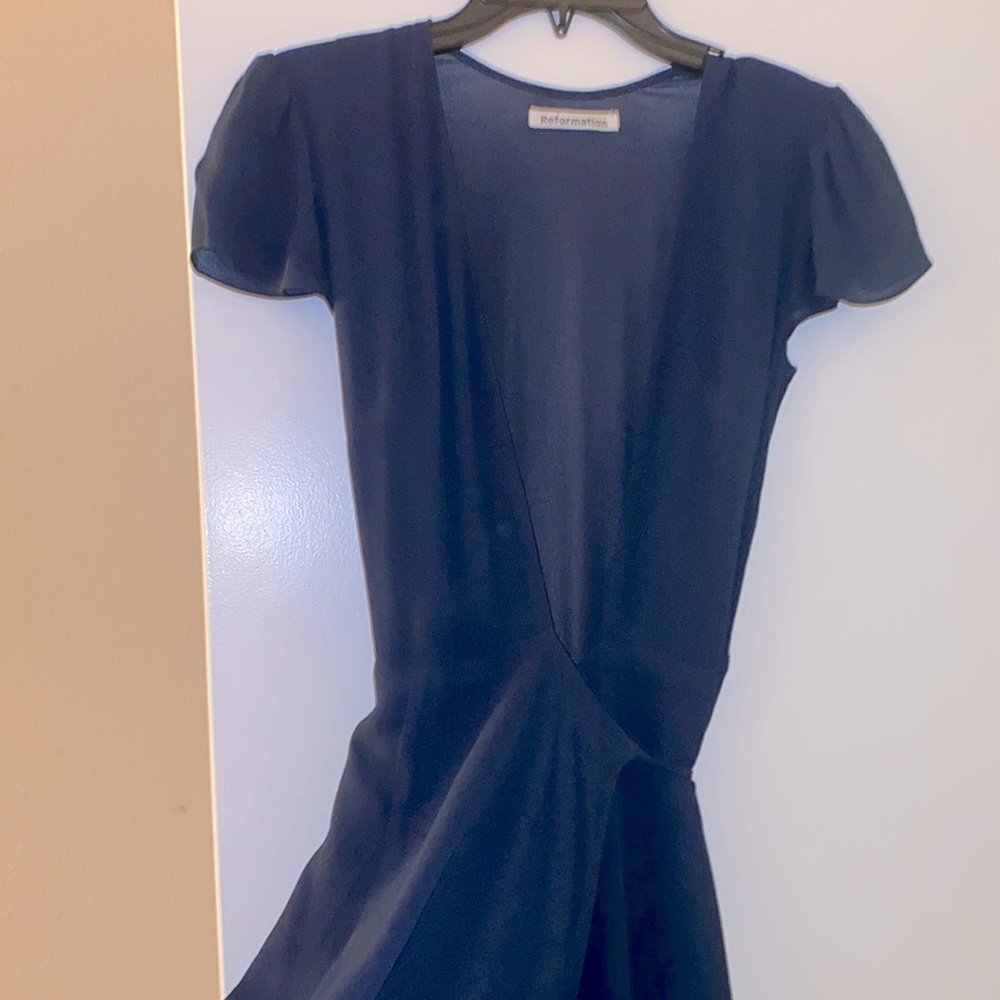 Reformation Roses Dress in dark blue. XS petite